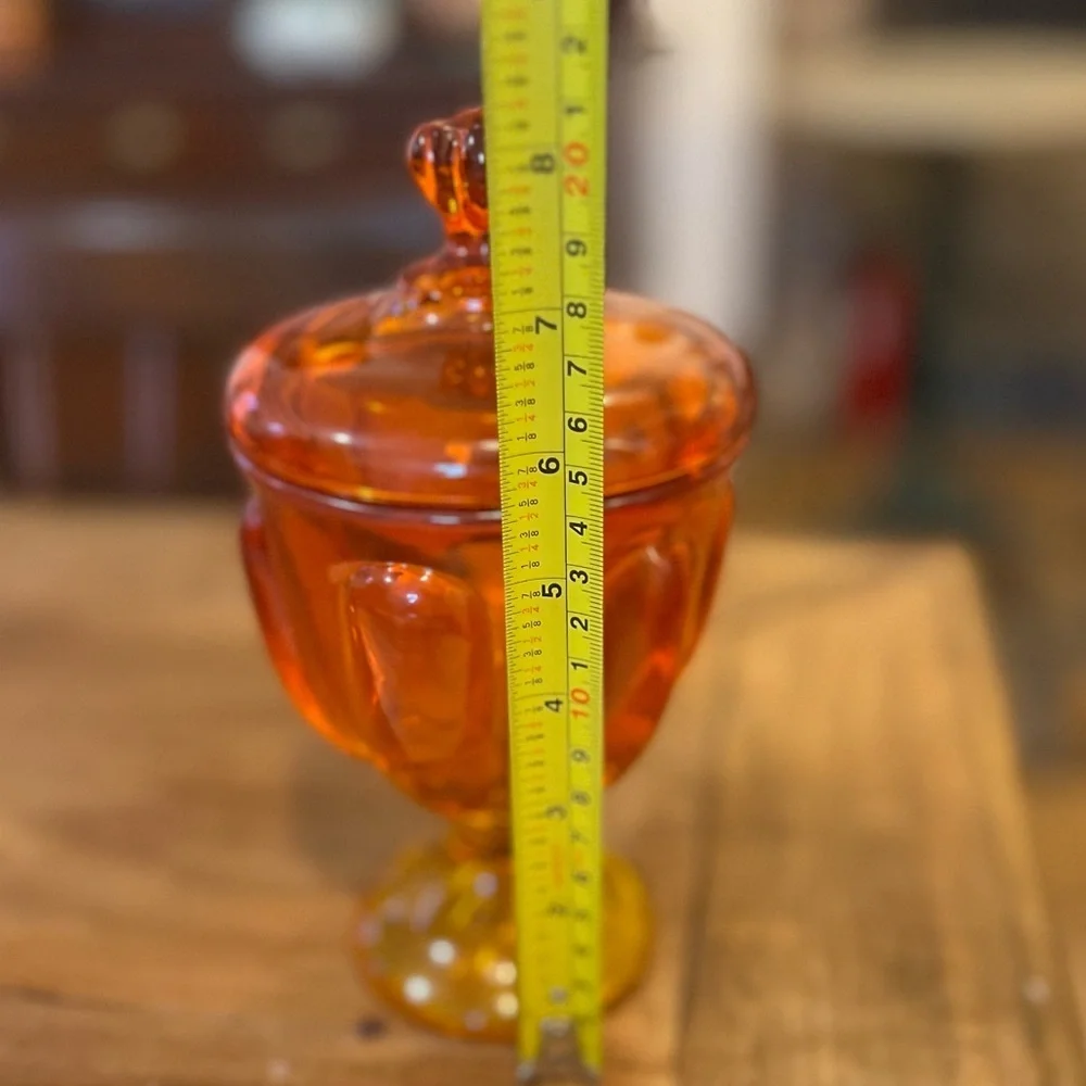 Vtg Viking Glass Epic Six Petal Persimmon Amberina Pedestal Compote Candy Dish